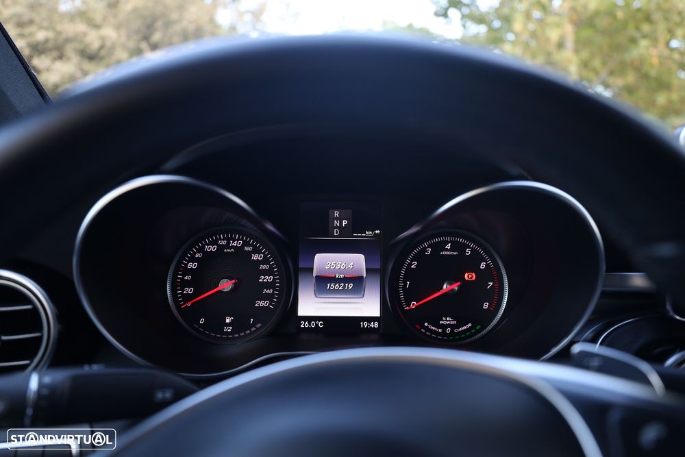 Mercedes-Benz GLC 350 e 4Matic 7G-TRONIC AMG Line - 16