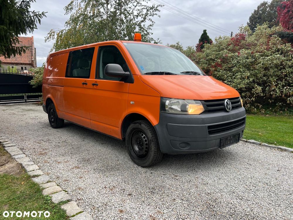 Volkswagen Transporter 2010 photo 2