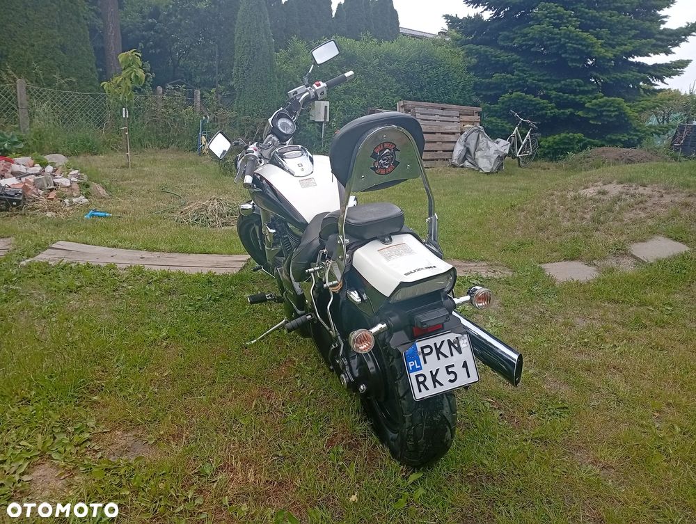 Suzuki VZ - 2