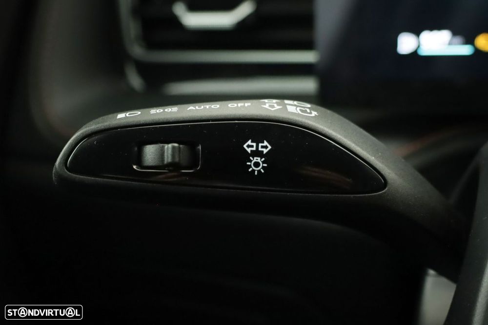 MG EHS 1.5 T-GDI Plug-in Hybrid Luxury - 16