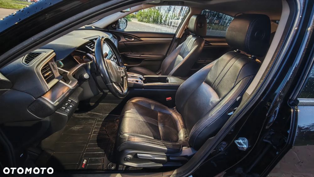 Honda Civic 1.5 T Executive CVT - 17