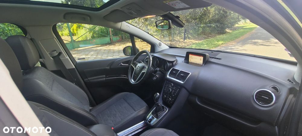 Opel Meriva 1.4 T Cosmo S&S - 9