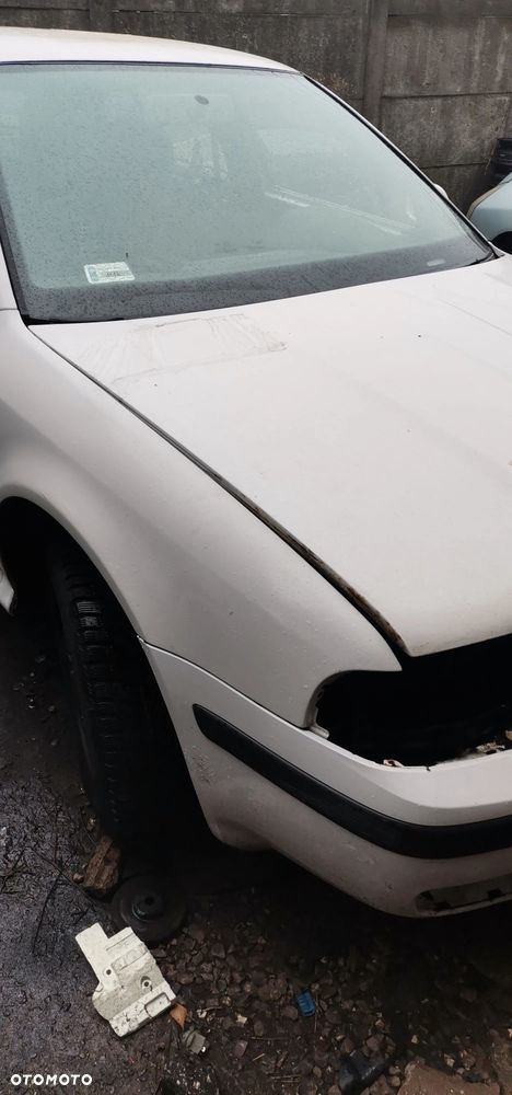 DRZWI LAMPA SZYBA LUSTERKO SKRZYNIA SILNIK MCPERSON SKODA OCTAVIA I 1.9 TDI - 3