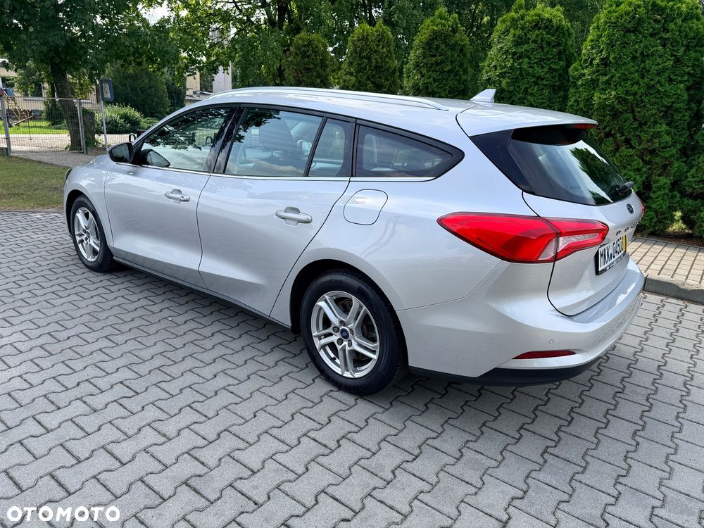 Ford Focus 1.5 EcoBlue STart-Stopp-System TITANIUM - 9