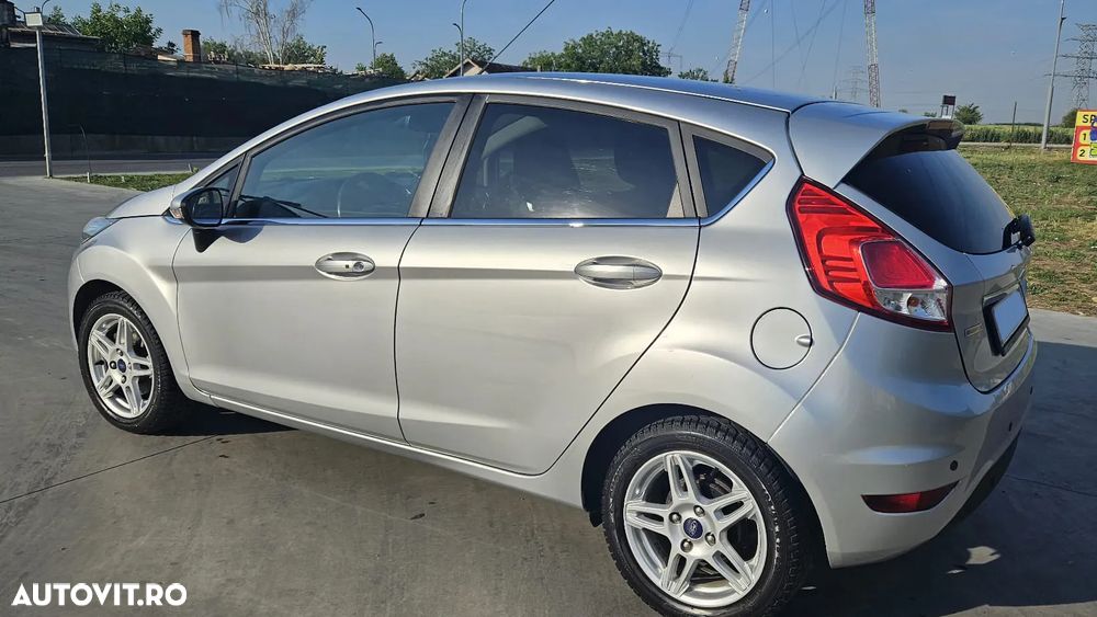 Ford Fiesta - 4