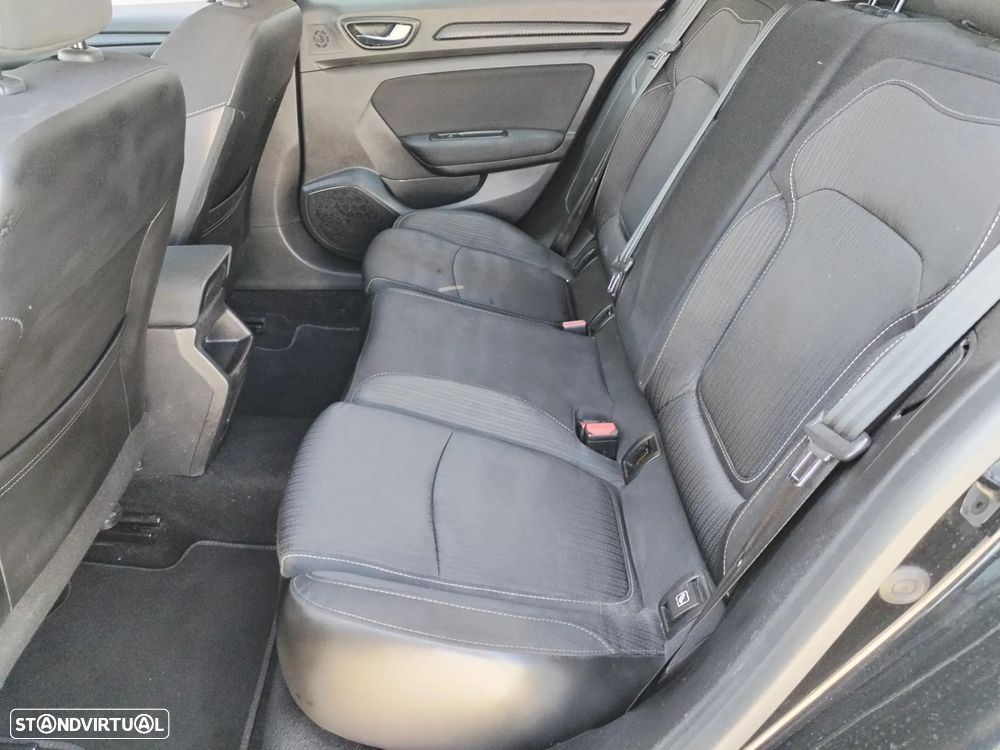 Renault Mégane Sport Tourer 1.5 dCi Zen ECO - 11
