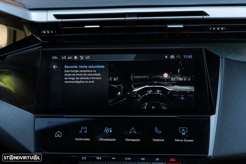 Peugeot 308 SW BlueHDi 130 EAT8 Allure Pack — fotografia 14