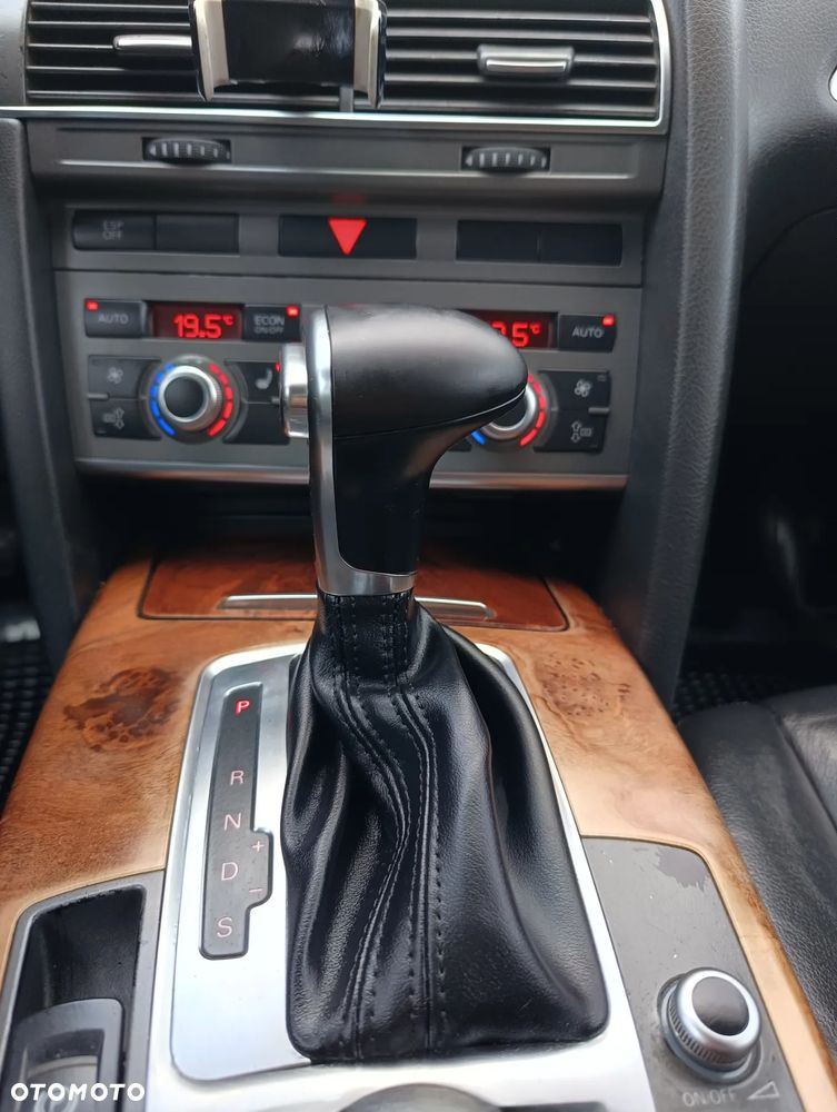 Audi A6 Avant 3.0 TDI tiptronic quattro - 18