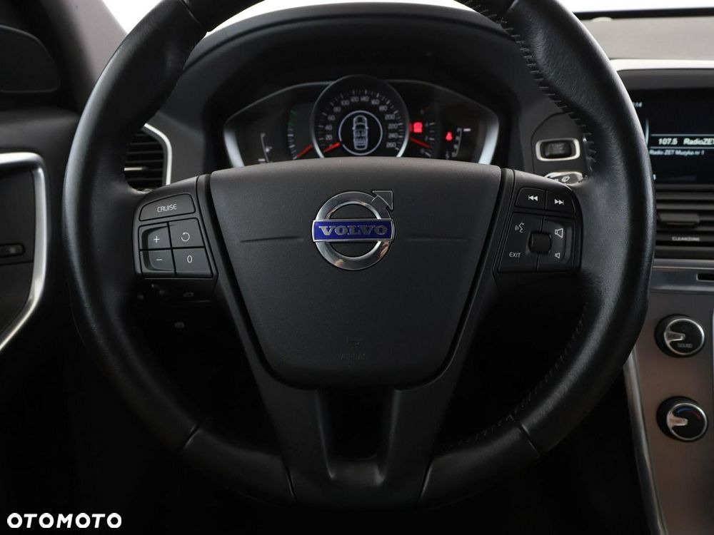Volvo XC 60 D3 Drive-E Kinetic - 22