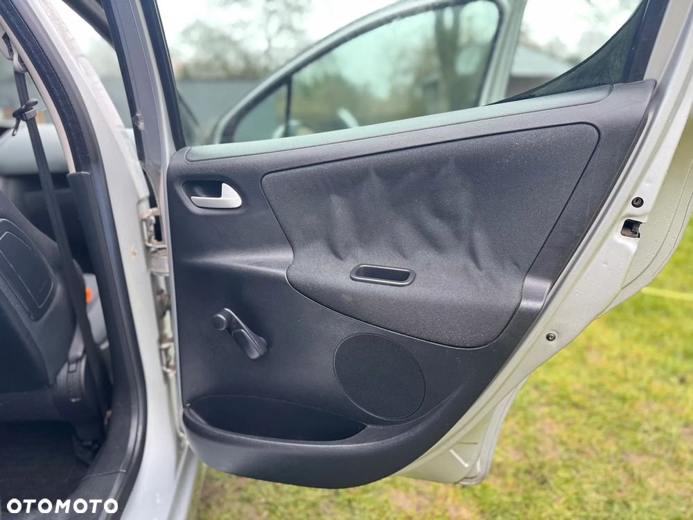 Peugeot 207 1.4 Presence - 13