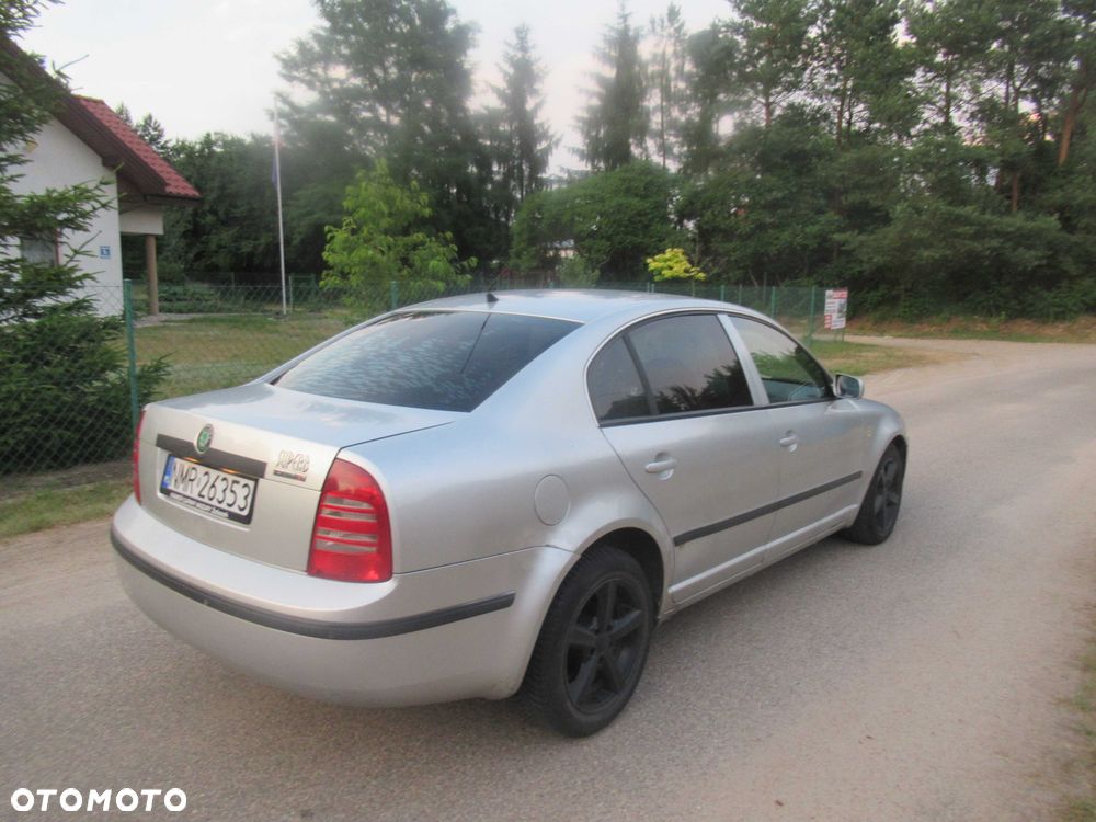 Skoda Superb - 5