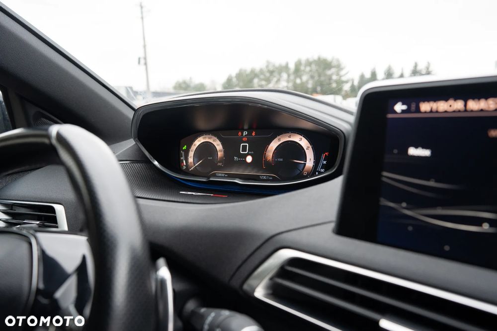 Peugeot 3008 THP 165 EAT6 Stop & Start Allure - 29