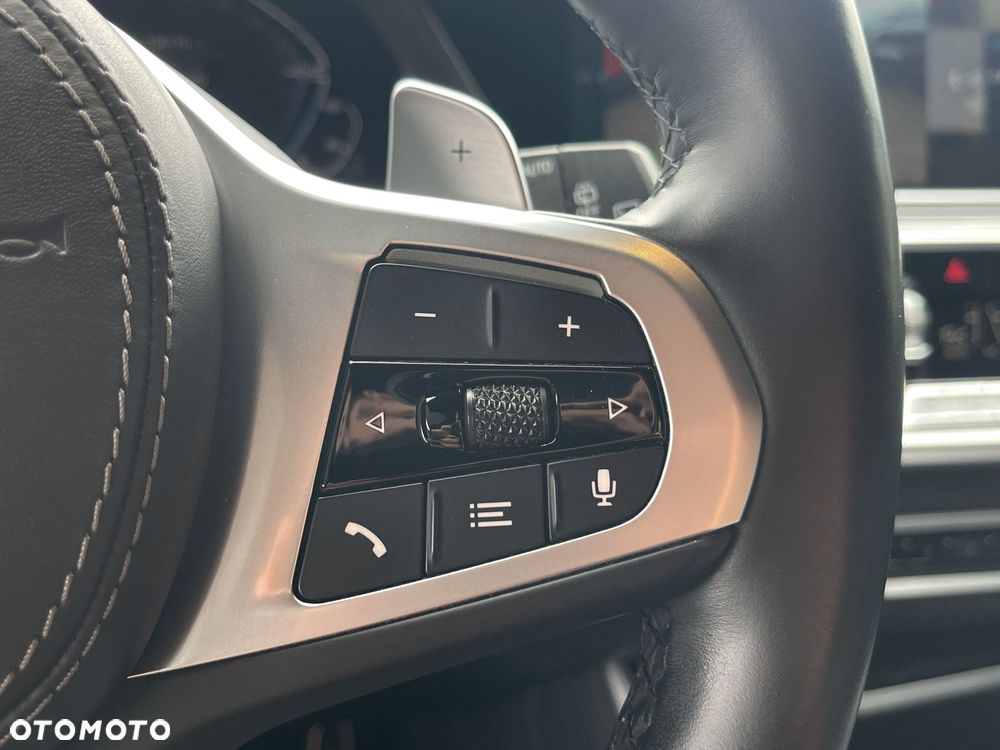 BMW X5 xDrive45e - 17