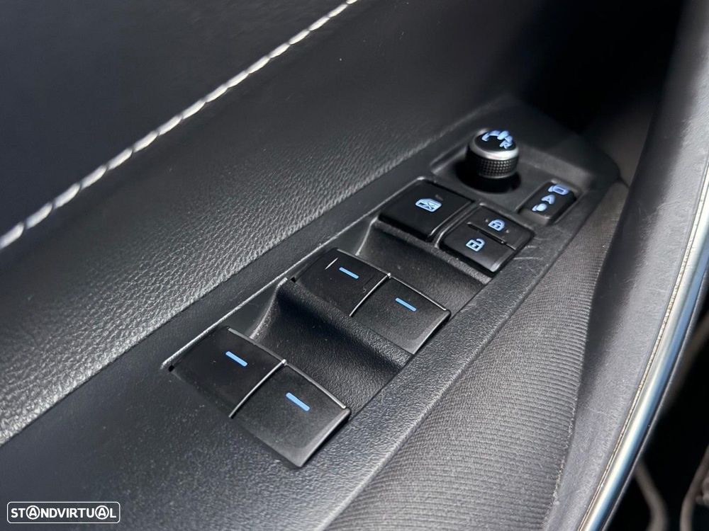 Toyota Corolla 1.8 Hybrid Comfort+P.Sport - 30