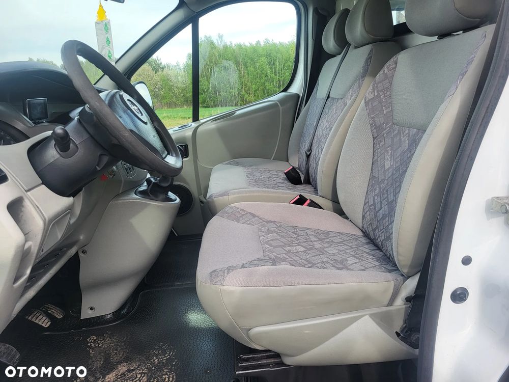 Opel VIVARO - 10