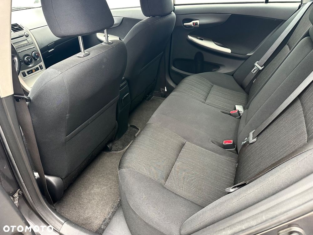 Toyota Corolla 1.4 D-4D Terra MM - 17