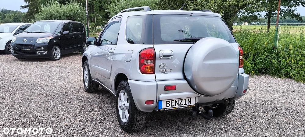 Toyota RAV4 - 5