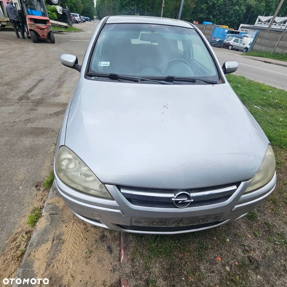 Opel Corsa C (kod lak Z157) - 2