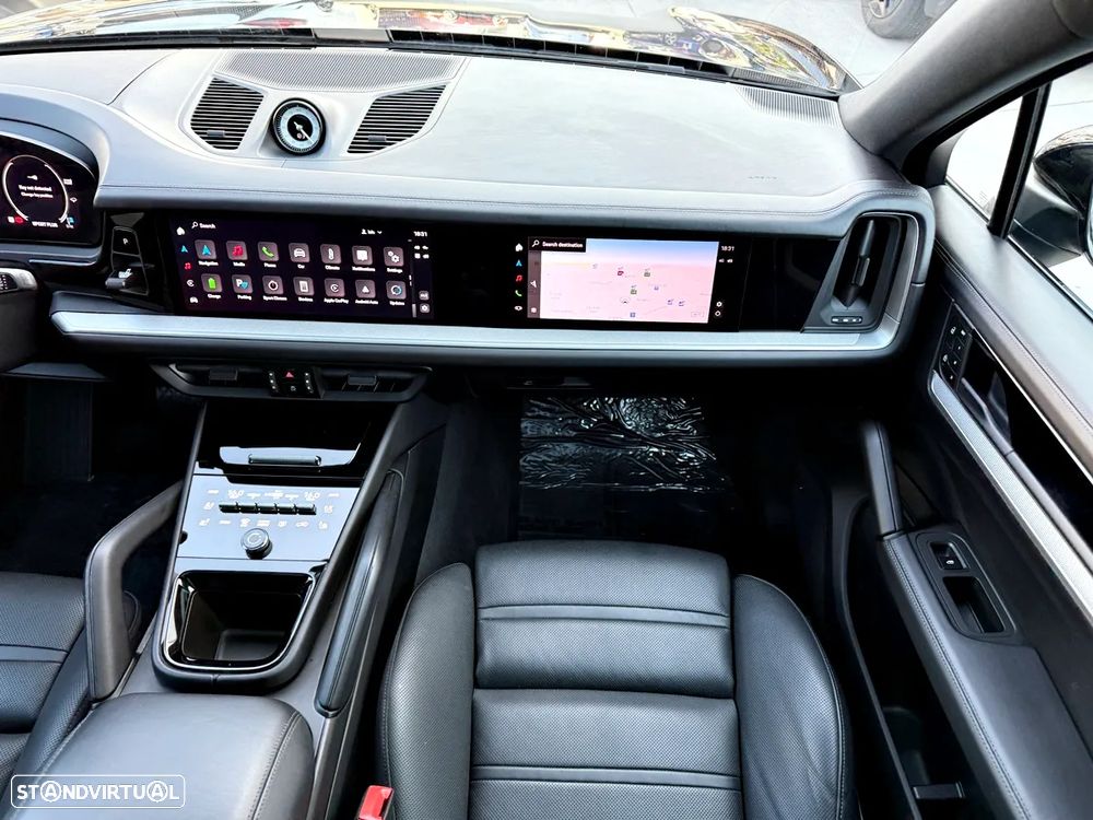 Porsche Cayenne Coupé E-Hybrid - 11