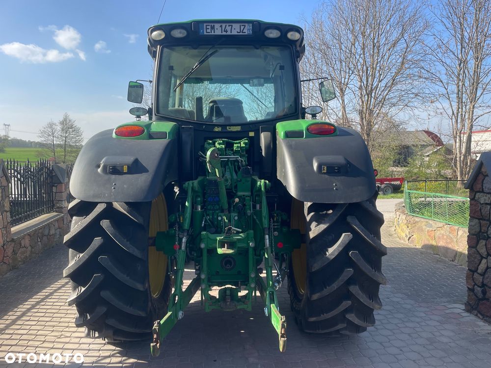 John Deere 6215r - 5