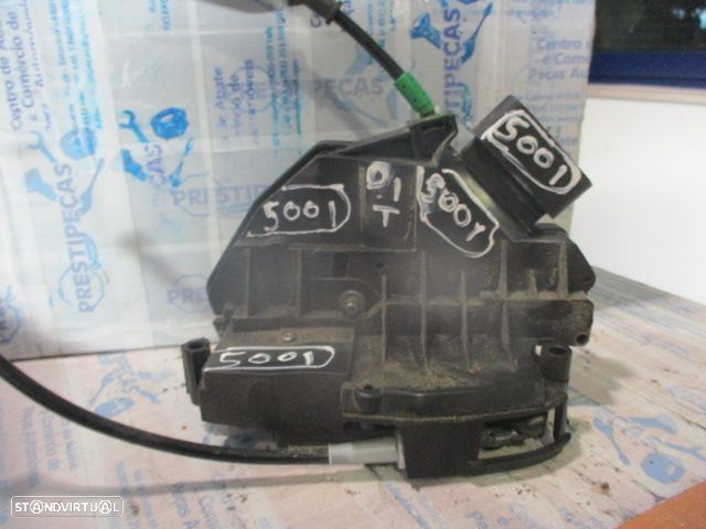 Fecho 8A6AA26412AE FORD FIESTA 4 FASE 1 2009 1.4TDCI 70CV 5P PRETO T DRT 4 PINOS - 1