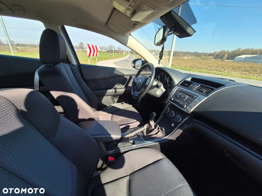 Mazda 6 Sport 2.0 Dynamic - 24