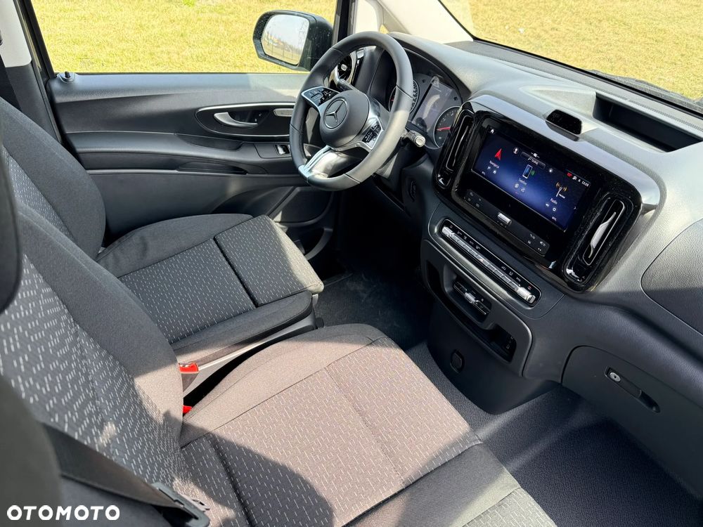 Mercedes-Benz Vito - 15