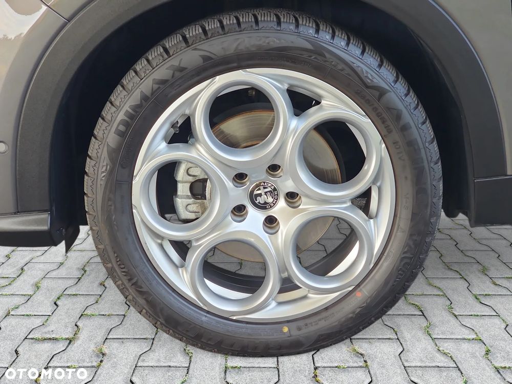 Alfa Romeo Tonale 1.5 T4 GSE mHEV Sprint DCT - 36