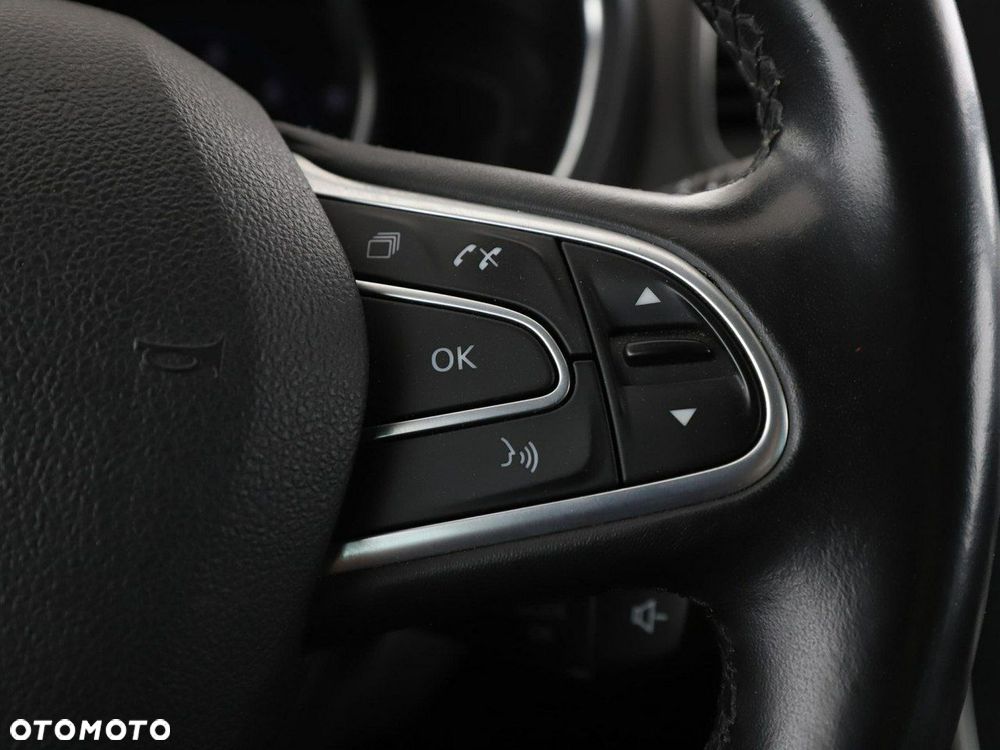 Renault Scenic 1.3 TCe FAP Intens - 32