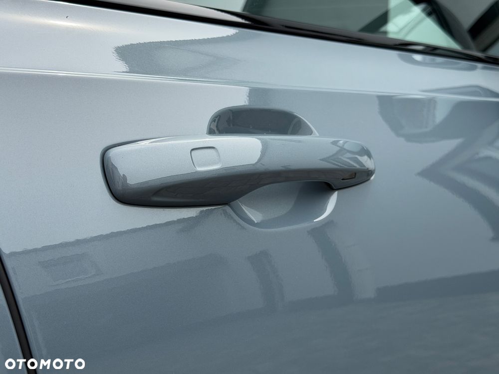 Volvo V90 T8 AWD Plug-In Hybrid Inscription - 9