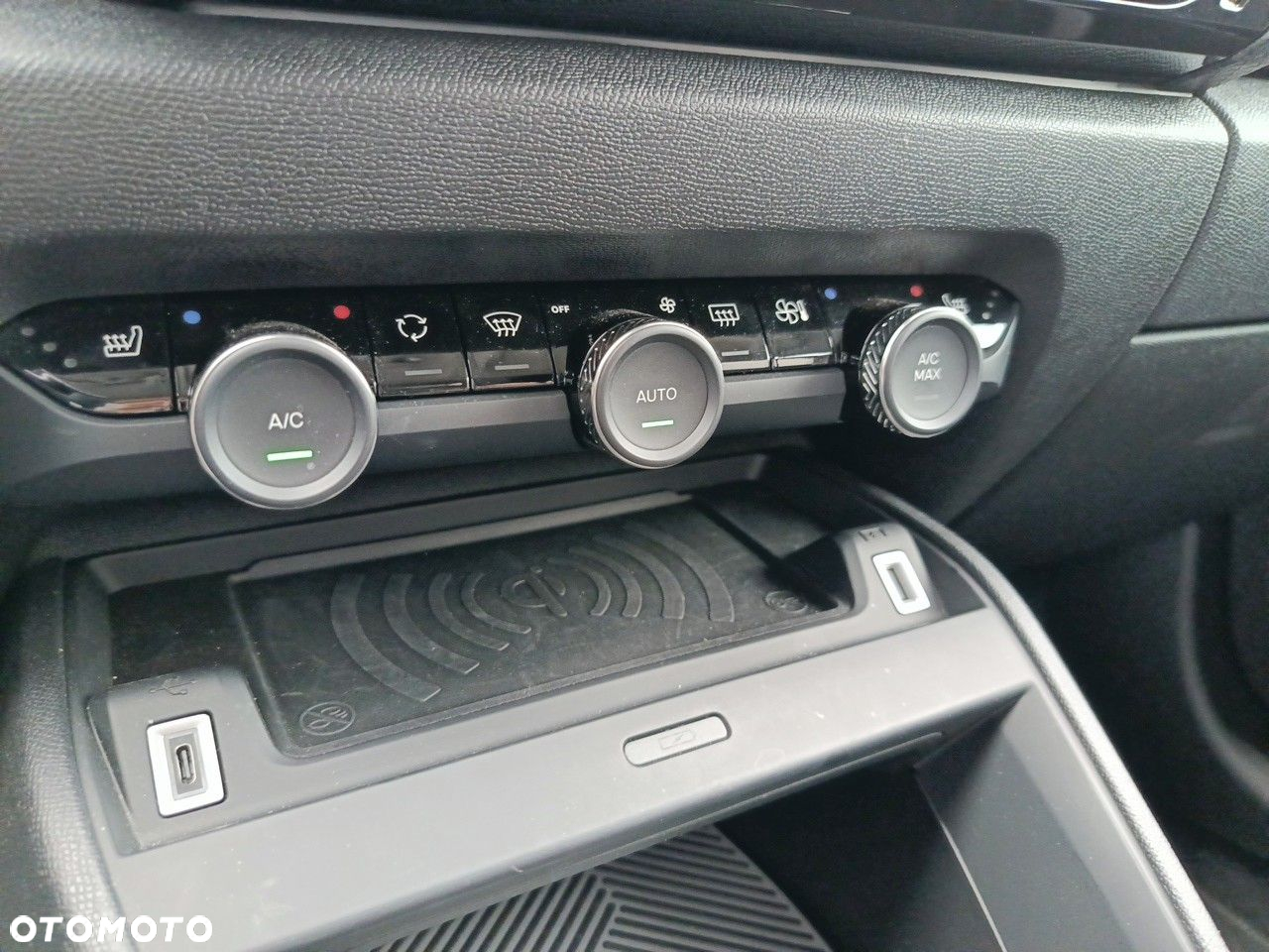 Citroën C4X 1.2 PureTech Max S&S EAT8 - 18