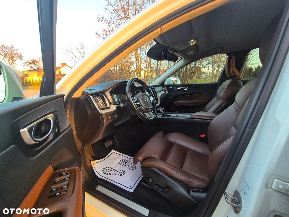 Volvo XC 60 D4 AWD Geartronic Inscription - 7