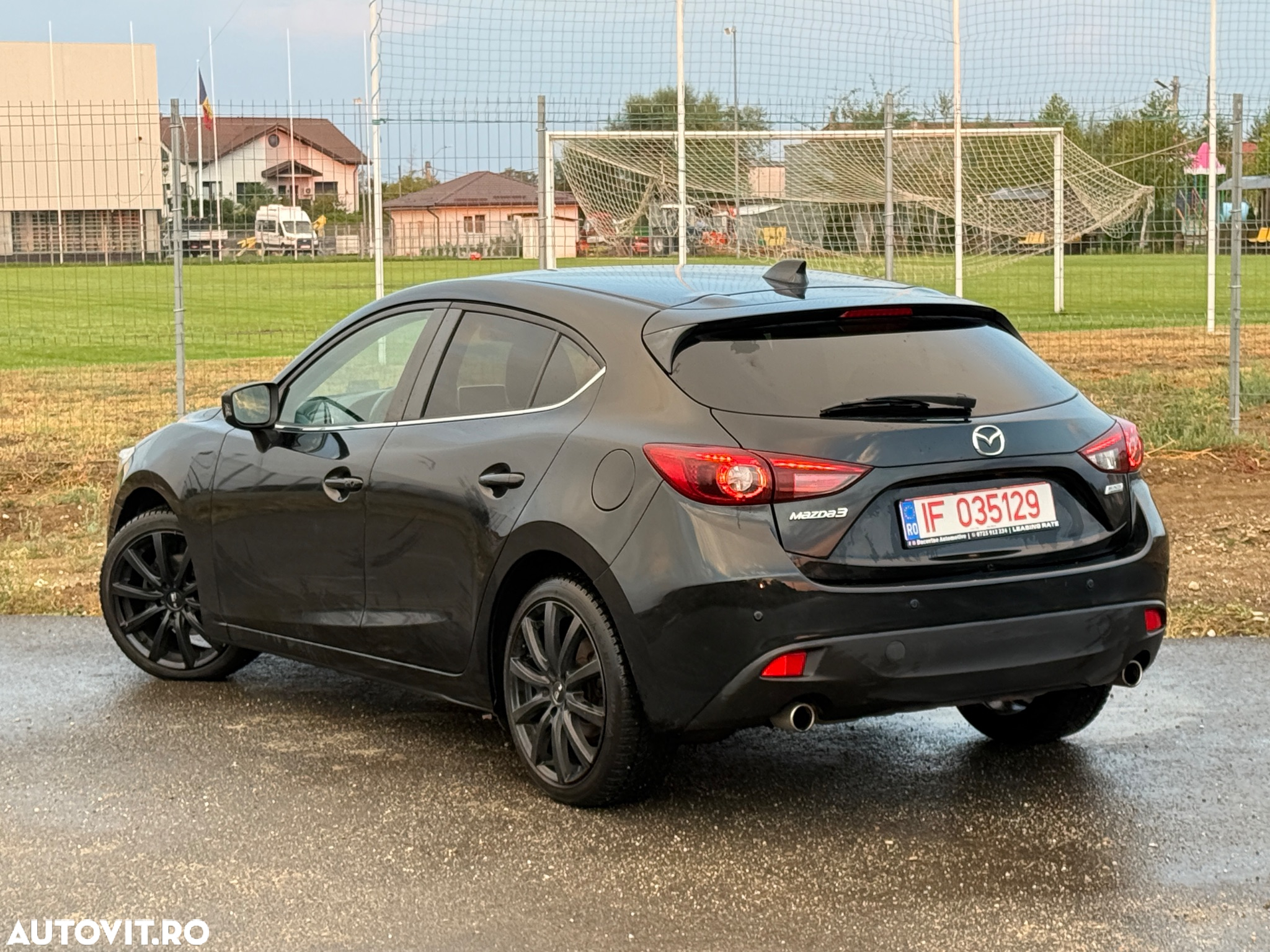 Mazda 3 SKYACTIV-G 120 NAKAMA - 23