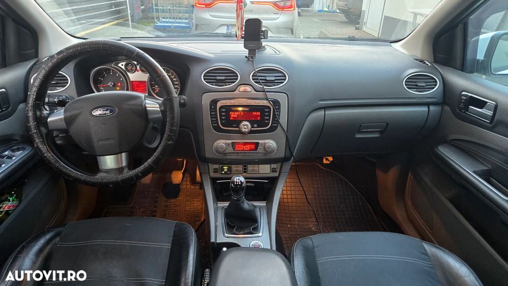 Ford Focus - 5