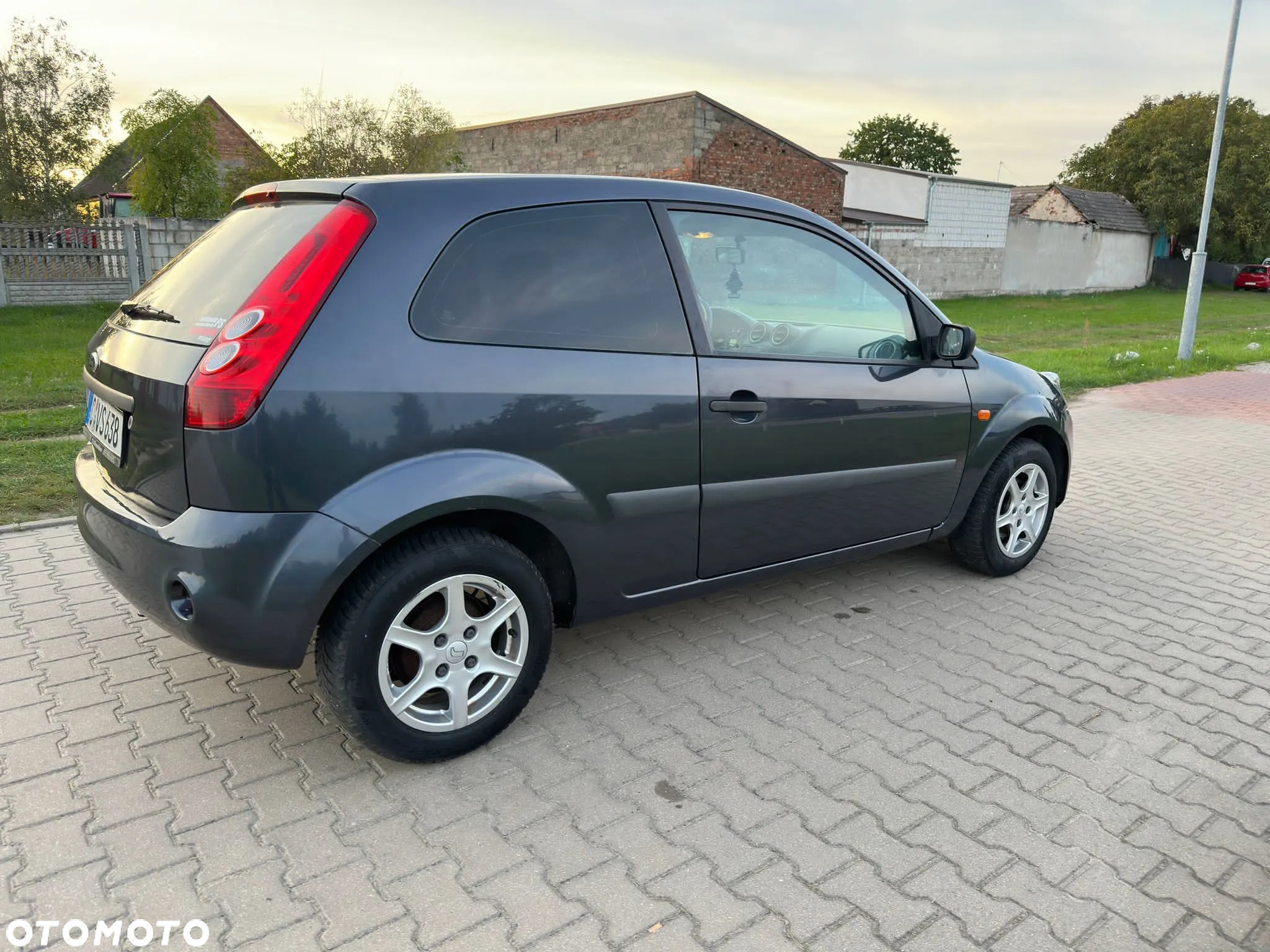 Ford Fiesta 1.3 - 5
