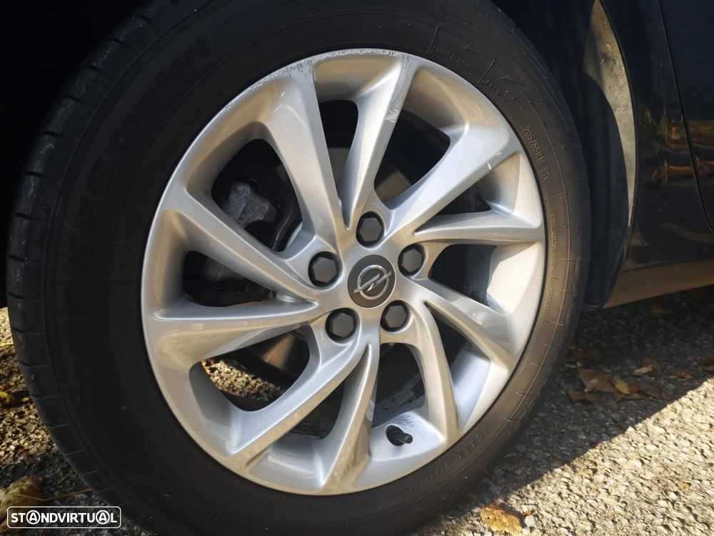 Opel Astra Sports Tourer 1.5 D S&S Auto Business Elegance - 15