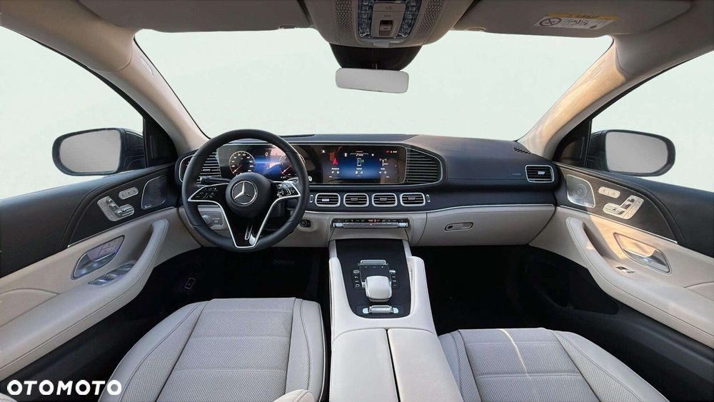 Mercedes-Benz GLE - 10