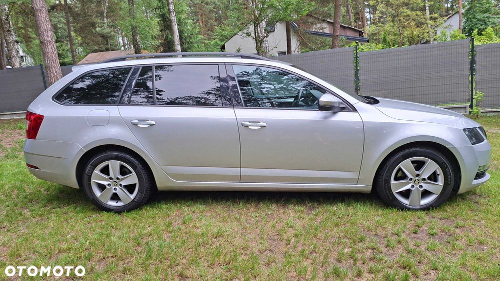 Skoda Octavia - 2