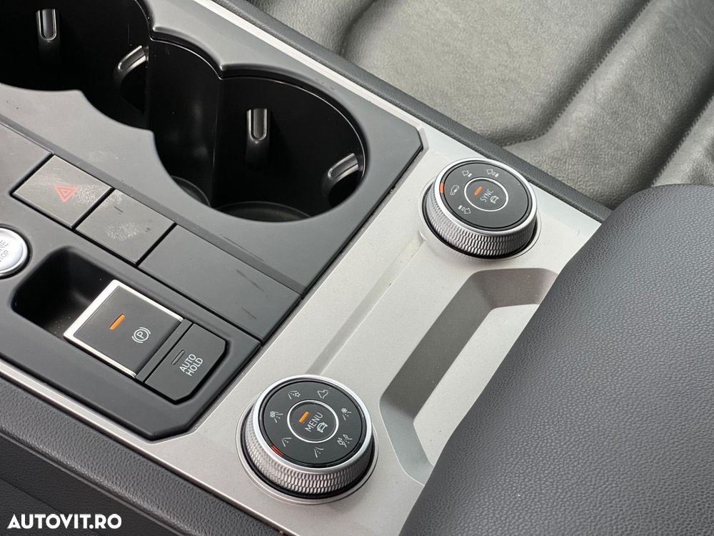 Volkswagen Touareg V6 TDI Elegance - 15