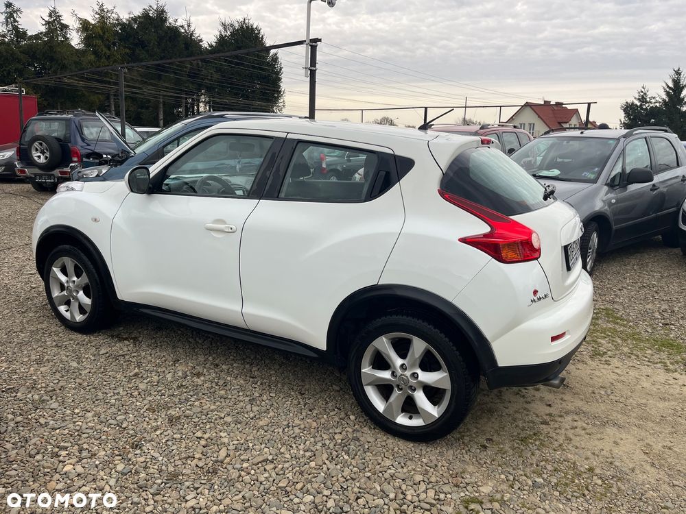 Nissan Juke 1.6 Acenta S&S - 13