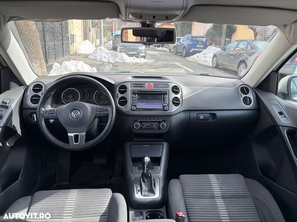 Volkswagen Tiguan - 16