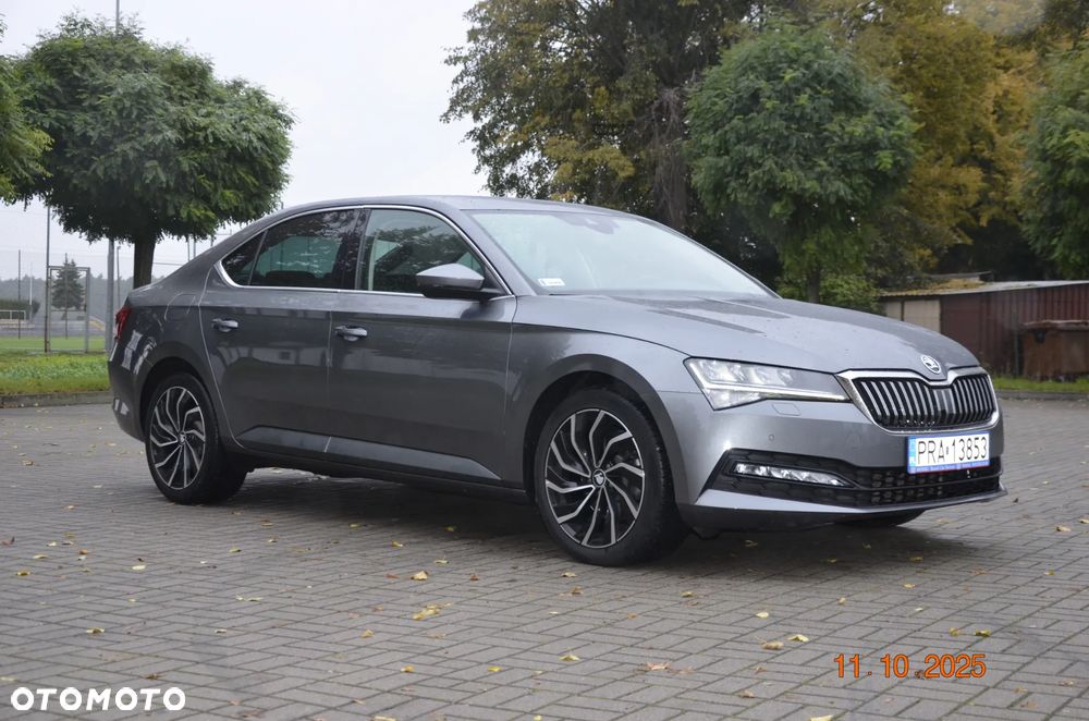 Skoda Superb 2.0 TDI SCR Ambition DSG - 10