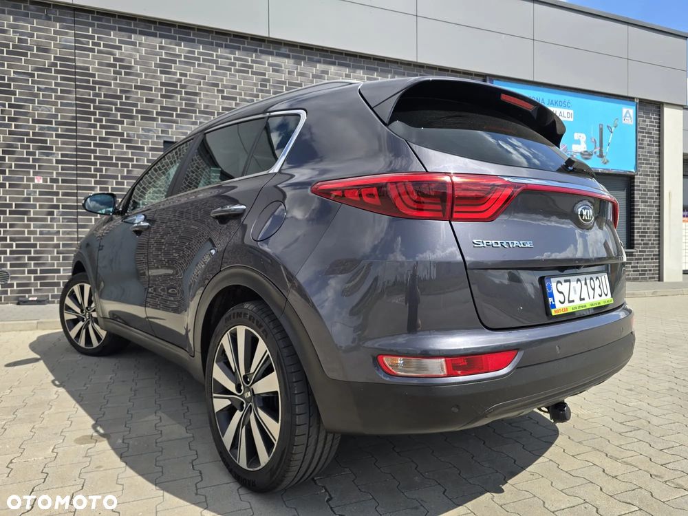 Kia Sportage 1.7 CRDI 2WD Dream-Team Edition - 9