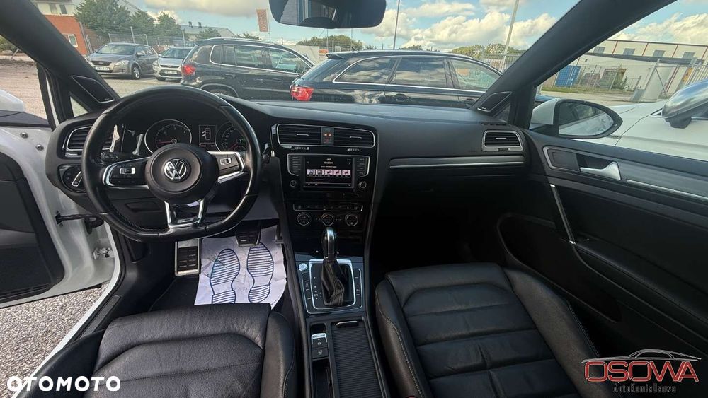 Volkswagen Golf Variant 2.0 TDI SCR DSG R-Line - 23