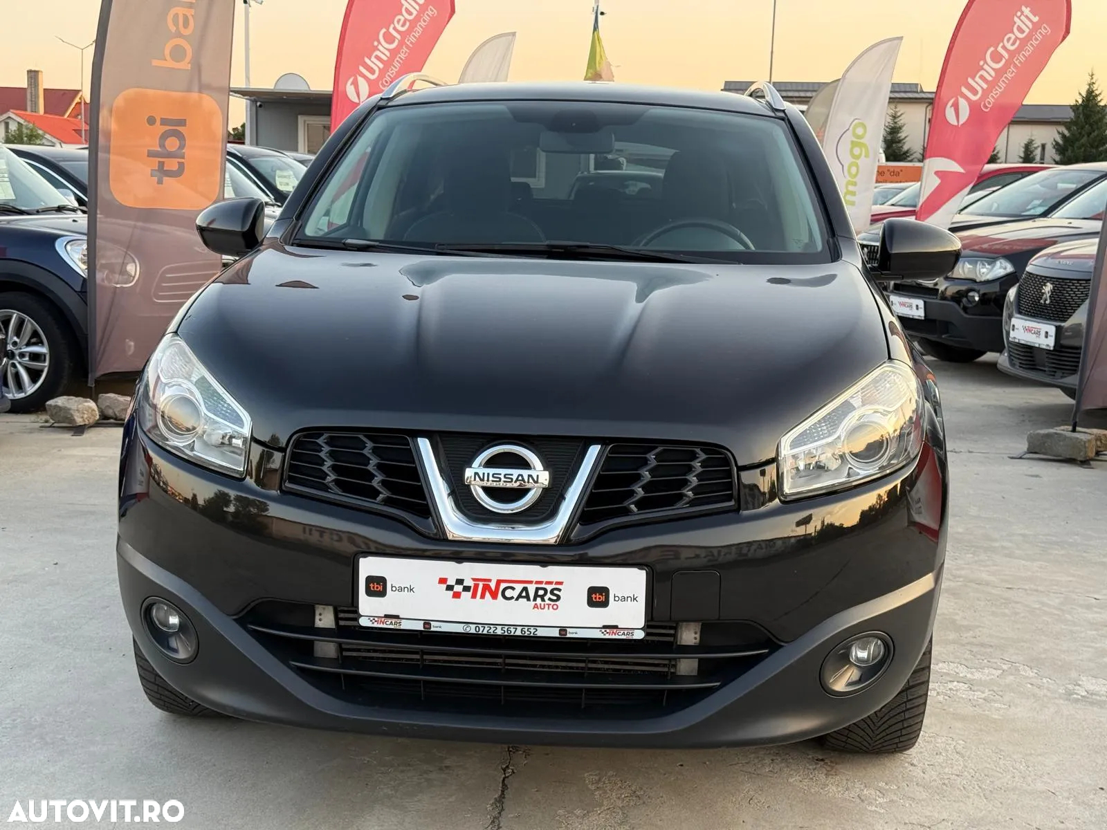 Nissan Qashqai 2.0 dCi DPF 4x4 Aut tekna - 3