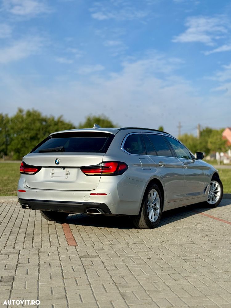 BMW Seria 5 530d AT MHEV - 3