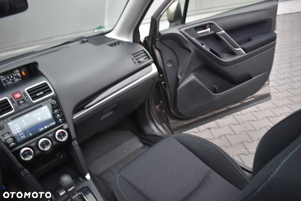 Subaru Forester - 10