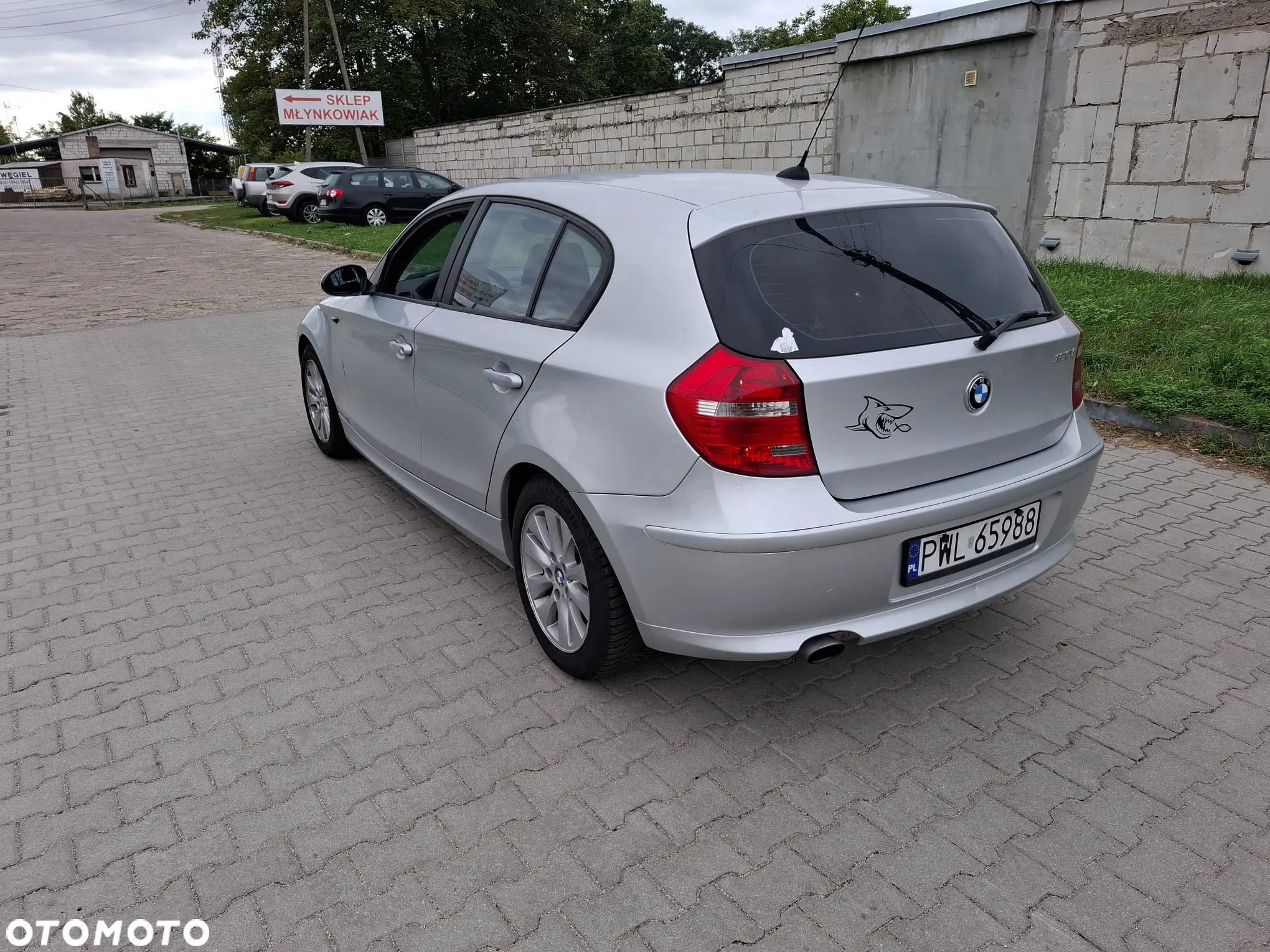 BMW Seria 1 120i - 4