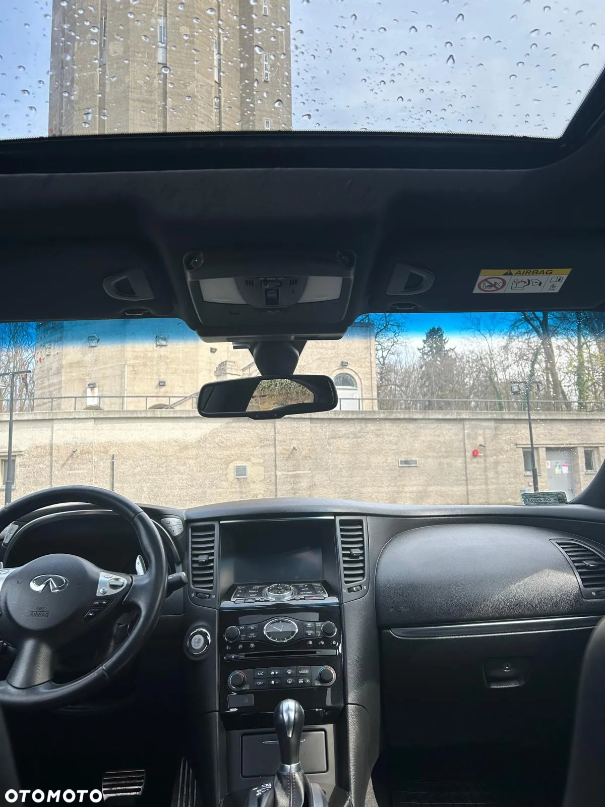 Infiniti QX70 3.0d S Premium - 17