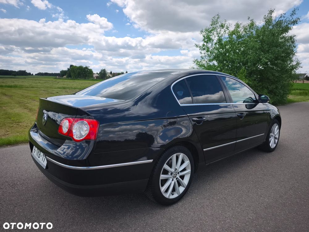 Volkswagen Passat 1.6 Trendline - 5